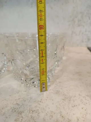 12 Vasos de Vidrio Tallado