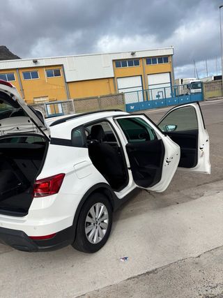 SEAT Arona style 1.0tsi 110cv 2023