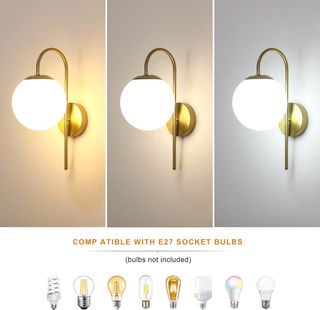Lámpara de pared dorada con tulipa de cristal