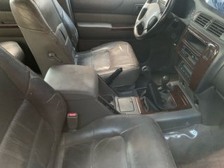 Nissan Gr 2001