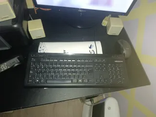 Ordenador Medion Sobremesa Completo