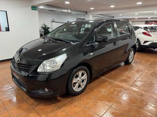 TOYOTA VERSO 2010