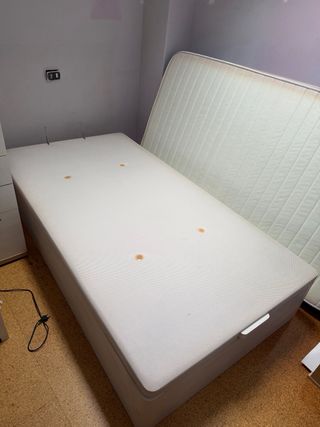 Canapé abatible 105x200cm.