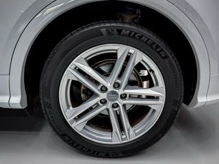 Audi Q5 S-LINE