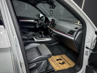 Audi Q5 S-LINE