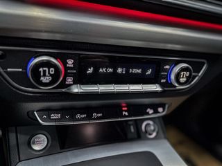 Audi Q5 S-LINE