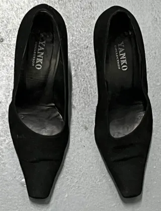 Zapatos Yanko Collection tacón cuadrado ante negro