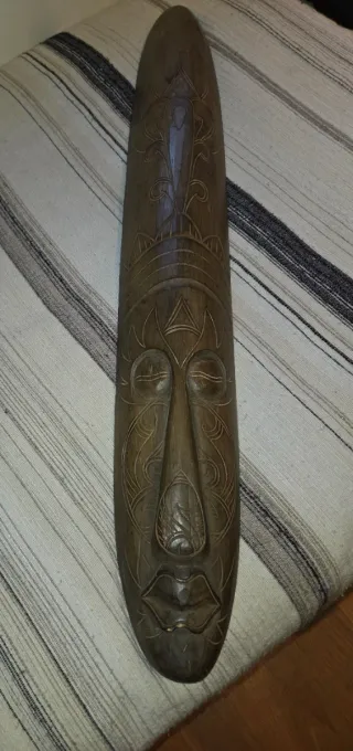 Figura Tótem Madera Tallada