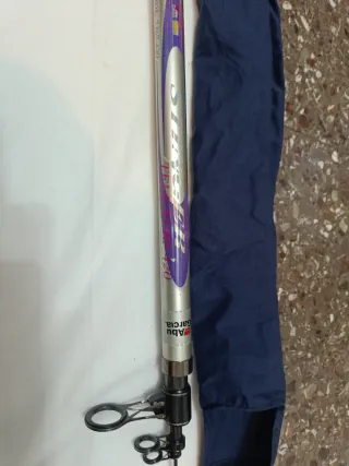 Cañade pescar  Abu Garcia , carrete y acc