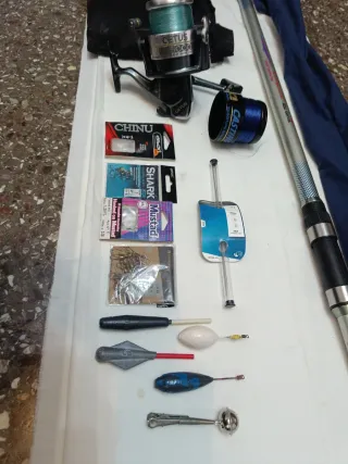 Cañade pescar  Abu Garcia , carrete y acc
