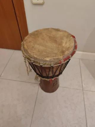Djembé de madera africano