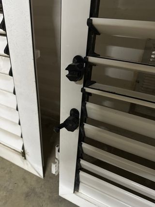 2 Persianas Aluminio 87.5x156.5cm