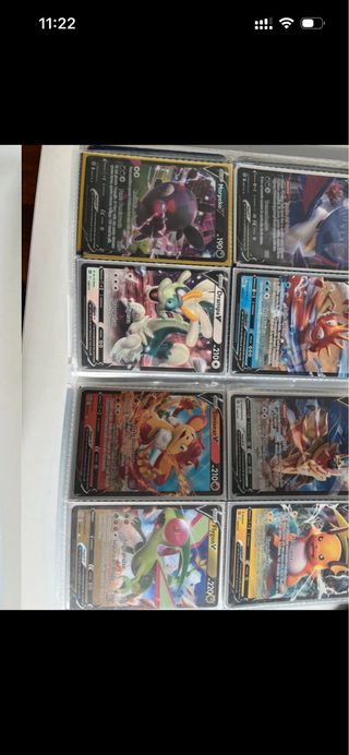 Lotto 100 carte Pokemon: 1 Ultra + 10 Brillanti