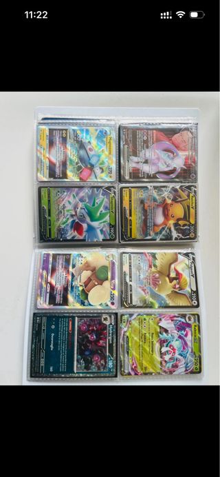 Lotto 100 carte Pokemon: 1 Ultra + 10 Brillanti