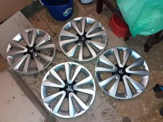 Tapacubos Citroen C3 16 (4 unidades)