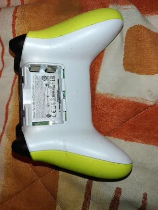 Mando Xbox Verde Lima