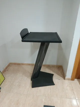 Atril para conferencias negro