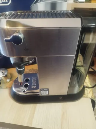 Cafetera DeLonghi Dedica Style
