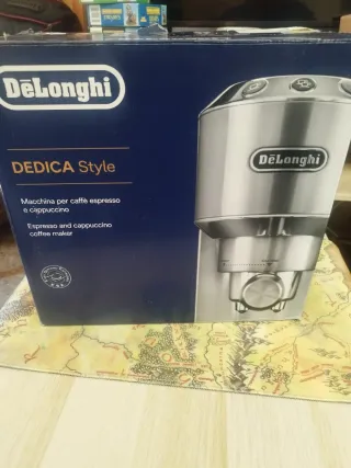 Cafetera DeLonghi Dedica Style