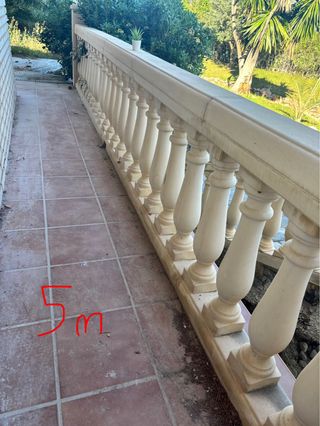 Balaustrada de piedra para terraza