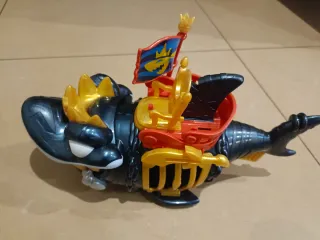 Lote de juguetes Piratas. Barco, tiburon, crocodri