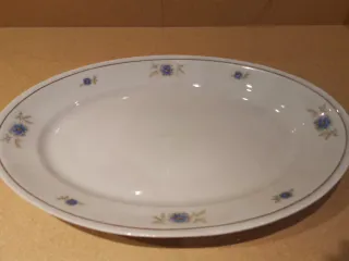 Juego Sopera, bandeja y salsera Porcelana St Clara