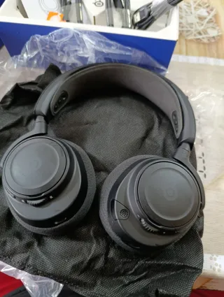 SteelSeries Arctis Nova 7P Cuffie Wireless