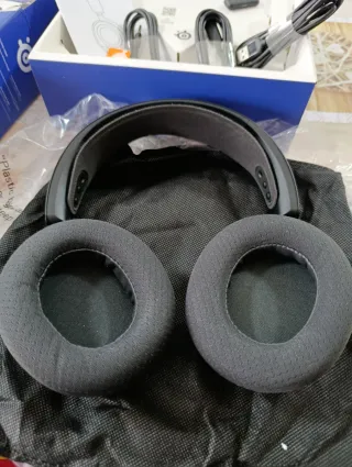 SteelSeries Arctis Nova 7P Cuffie Wireless