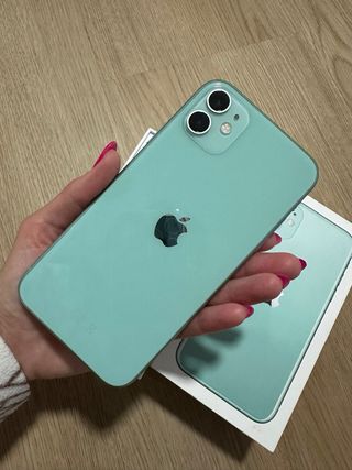 iPhone 11 Verde Claro
