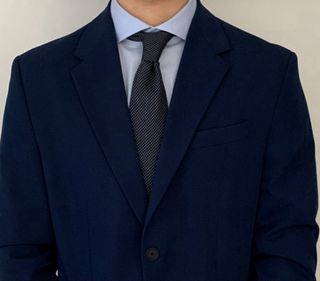 Traje de hombre azul