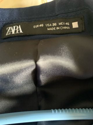 Traje de hombre azul