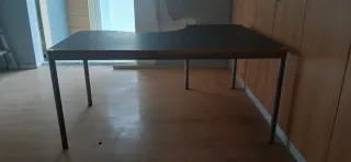 Mesa de oficina angular madera y metal