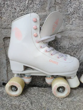 Patines 4 Ruedas Blancos Talla 36