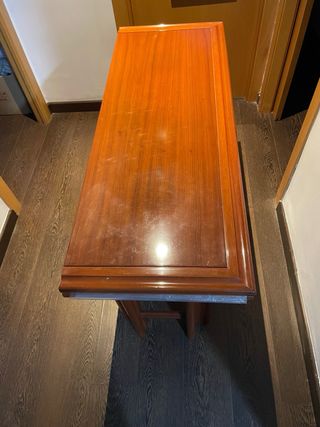 Mesa plegable de madera