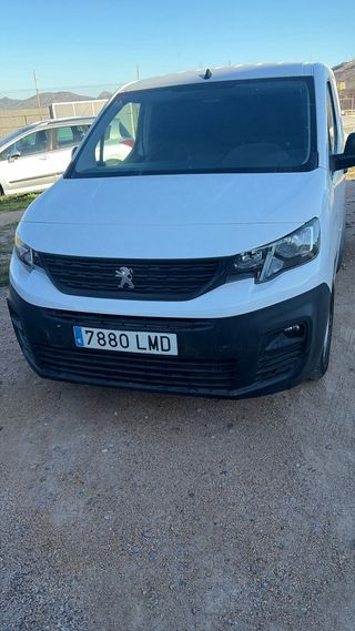 Peugeot Partner 2021