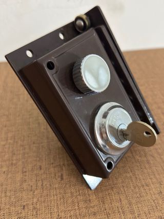 Cerradura Jis 3010400 Jis 240