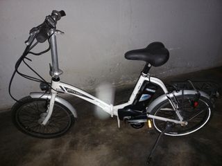 Bicicleta eléctrica plegable BH