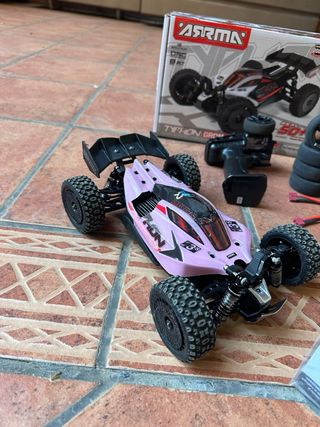 Arrma Typhon Grom BLX RC Coche