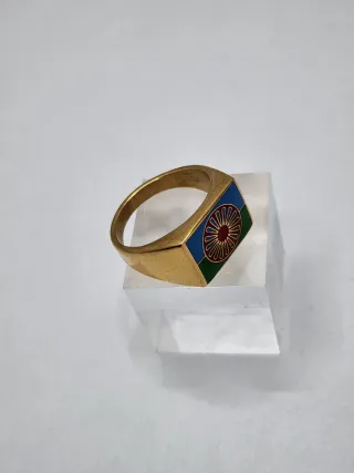 Anillo Acero Quirúrgico Chapado Oro Bandera Gitana