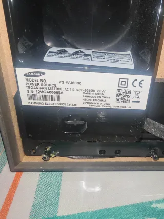 Cajón Subwoofer Samsung Negro