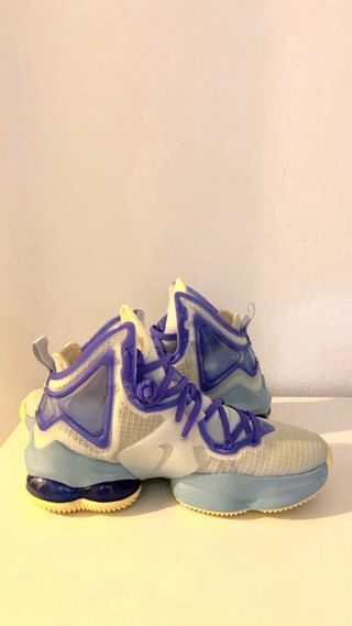 Nike LeBron James 19 "Purple Teal" Originales
