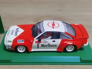 Scalextric Avant slot Opel Manta Marlboro