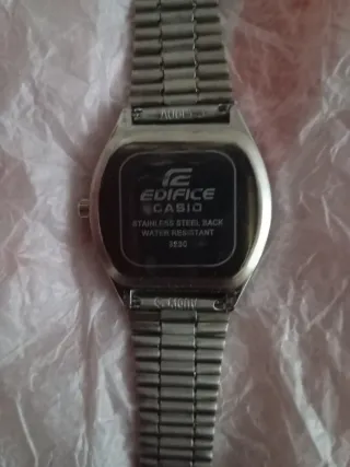 Reloj Casio Hombre Negro y Plateado