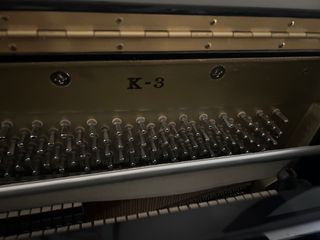 Piano Vertical Kawai K3 Negro brillante- F036304