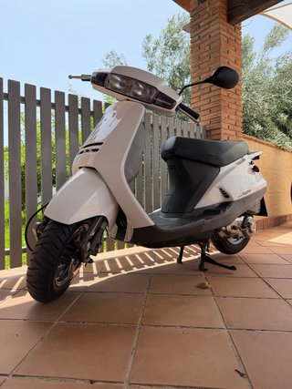 Honda Yupi por Vespino NL