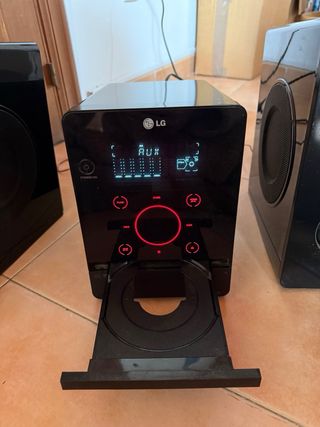 Altavoces LG FA162 - Microcadena 160W