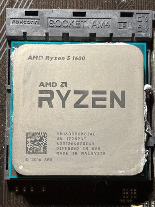 Placa Base Gigabyte Ryzen + CPU