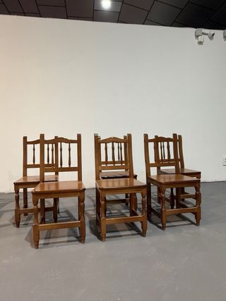 Juego de 6 sillas de madera
