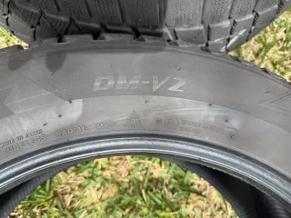 Bridgestone Blizzak 275/55/R20 117T