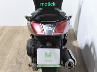 YAMAHA XMAX 250